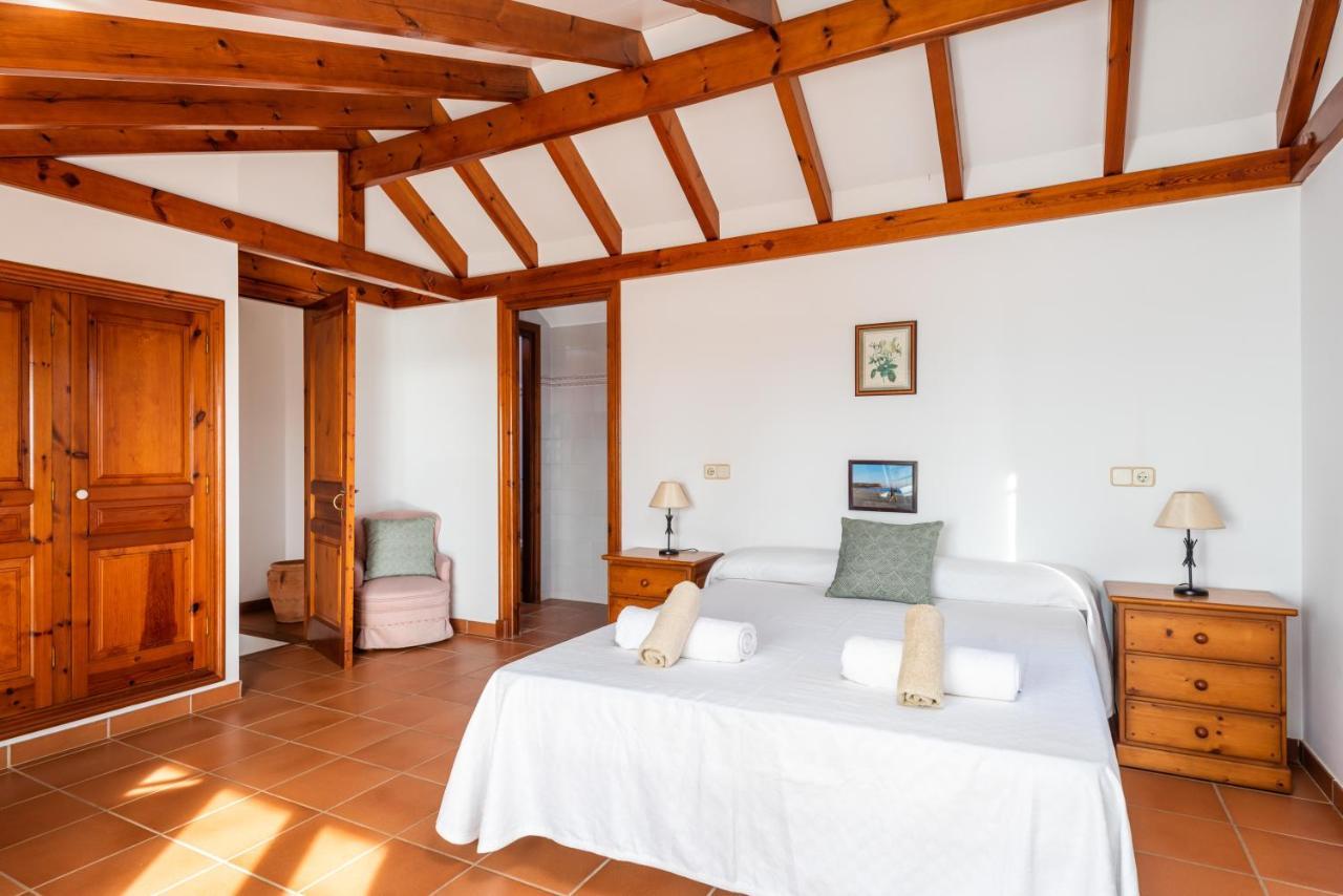 Villa Carolina ซอนเบา ภายนอก รูปภาพ